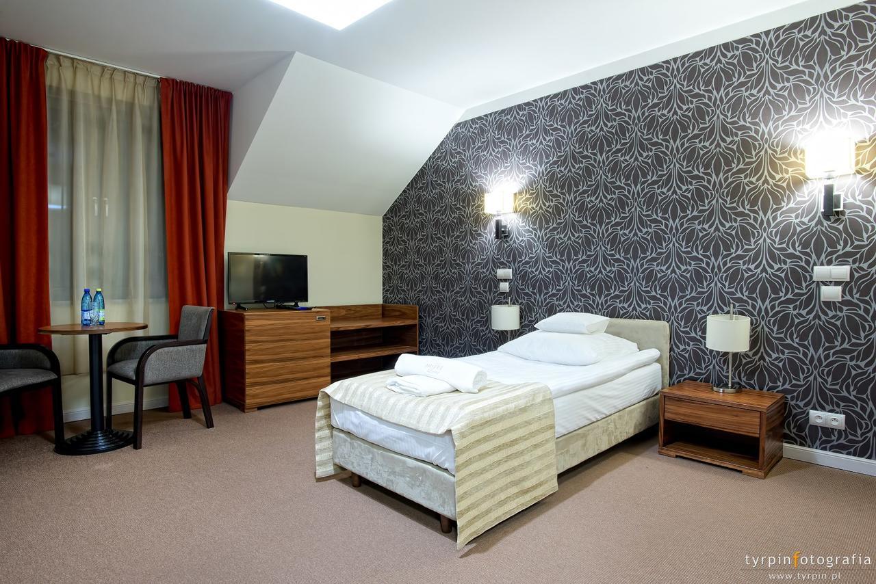 Hotel Lord Κρόσνο Εξωτερικό φωτογραφία
