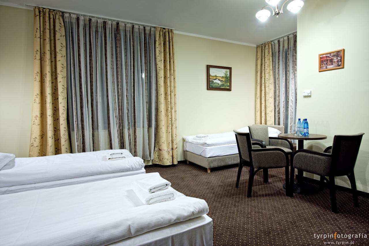 Hotel Lord Κρόσνο Εξωτερικό φωτογραφία
